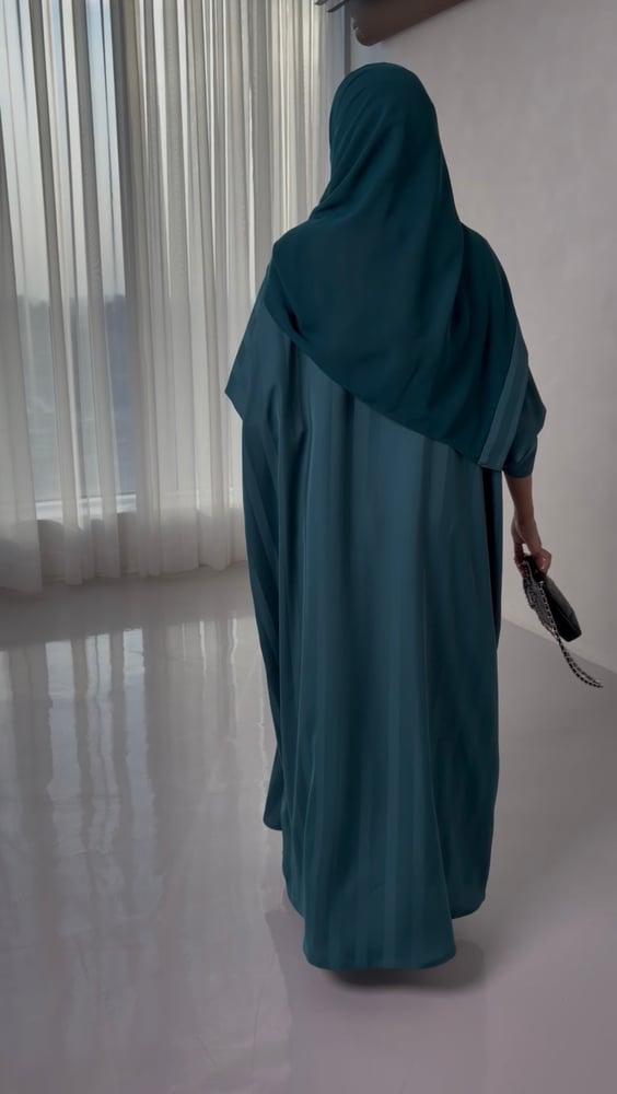 mint abaya