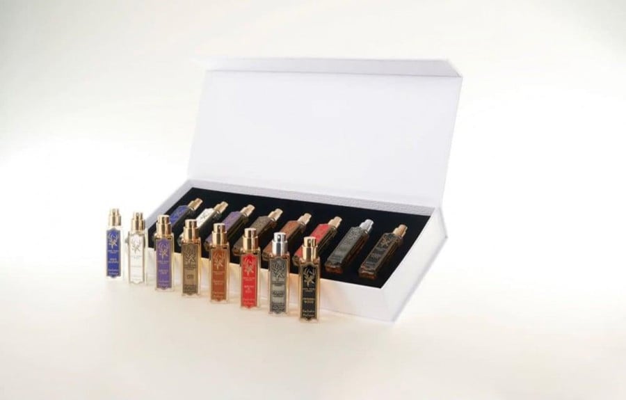 طقم من عطور بانادورا 8×15مل PANA DORA SWEDEN - TRAVEL SET -15 ML