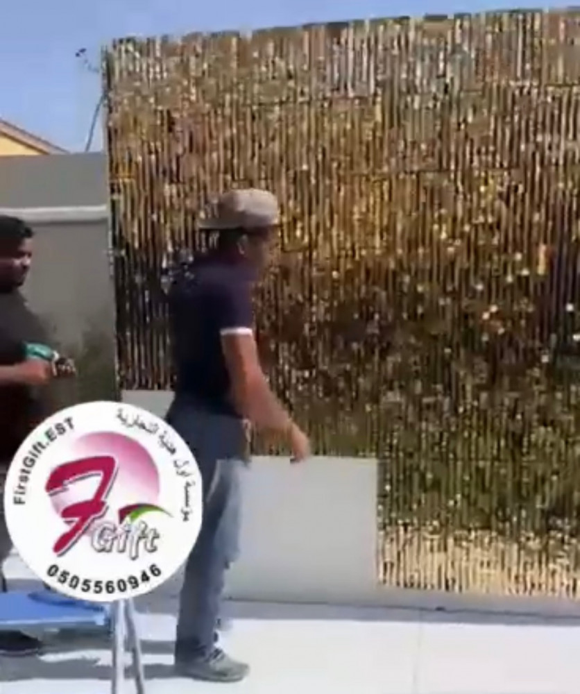 مربعات ترتر اللون ذهبي مقاس 30*30سم