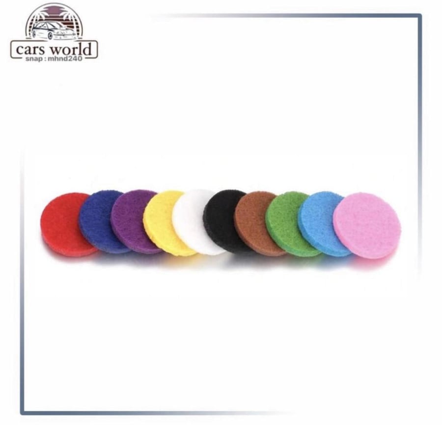 قطعه دائريه ترش عليها عطر وتلاصقها وتصير فواحه ( قطعه وحده صغيره) لؤن عشوائي