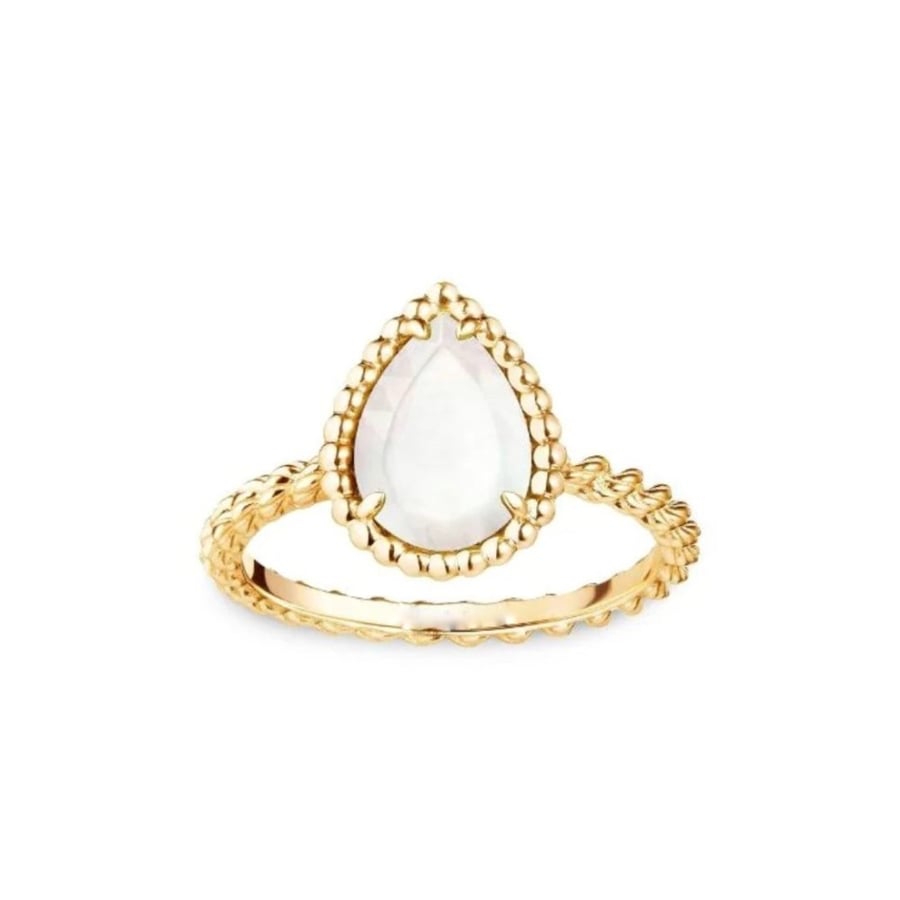 Diamond design ring