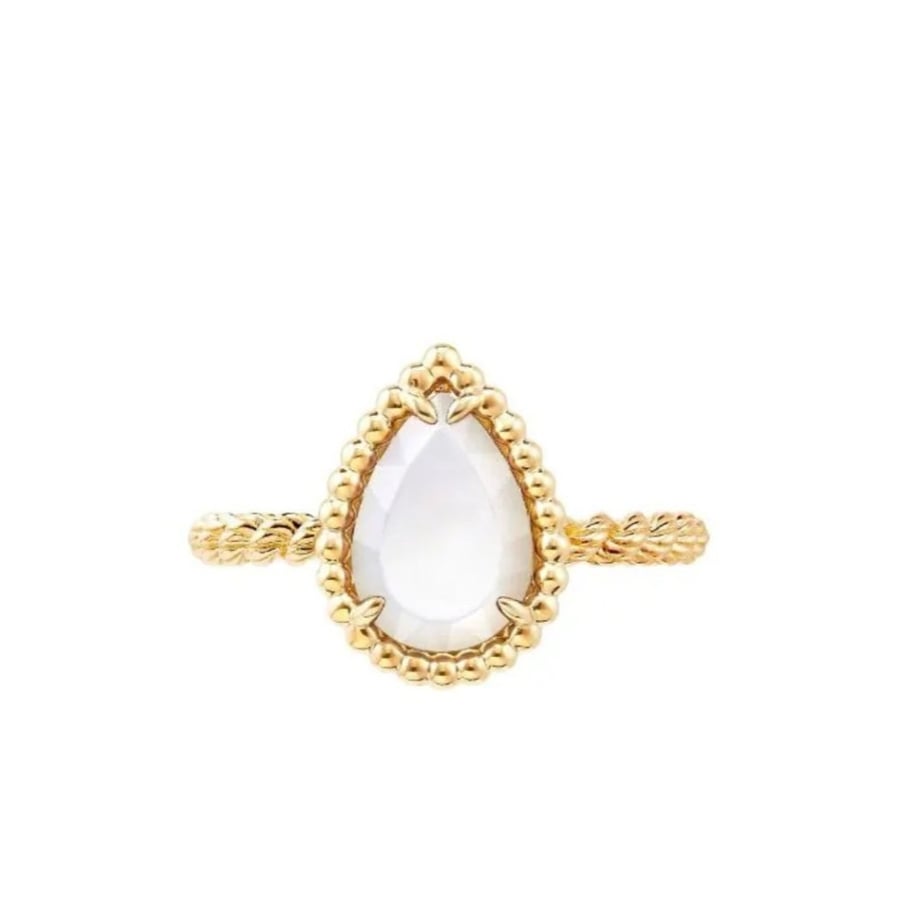 Diamond design ring