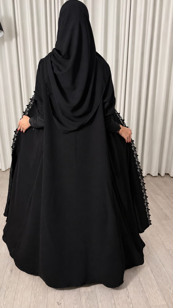 عباية اماني