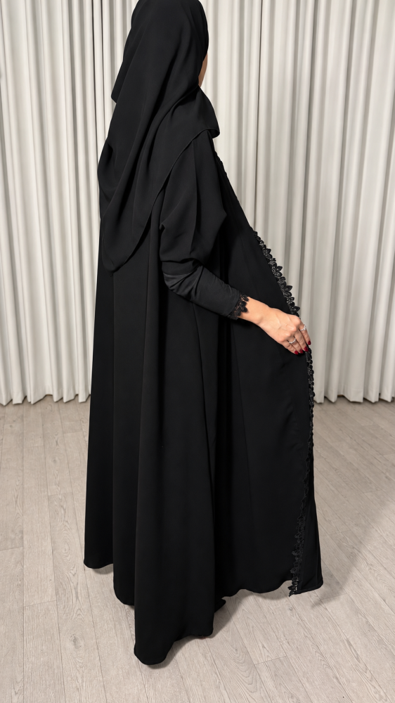عباية اماني