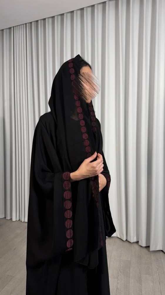 عباية شيهانة بألوانها