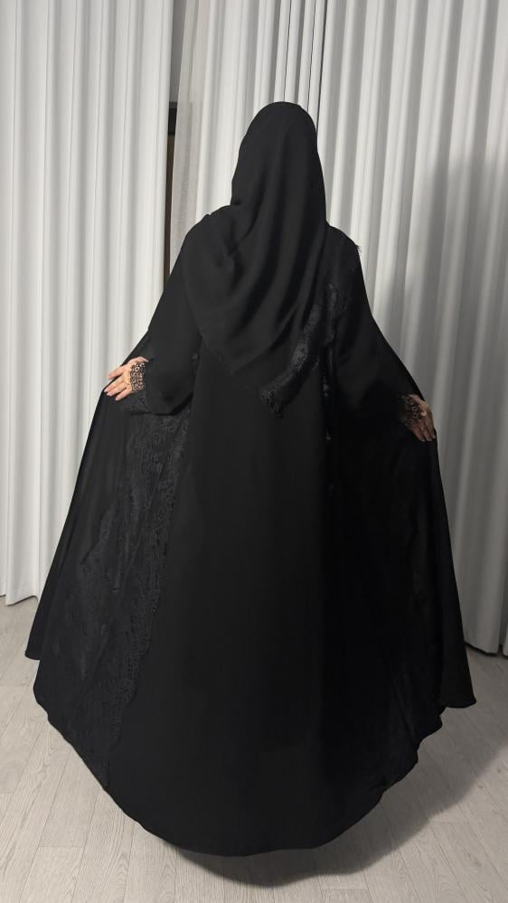 Luxury abaya