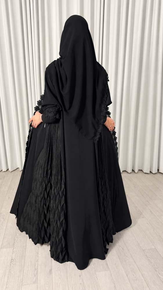 عباية نوف