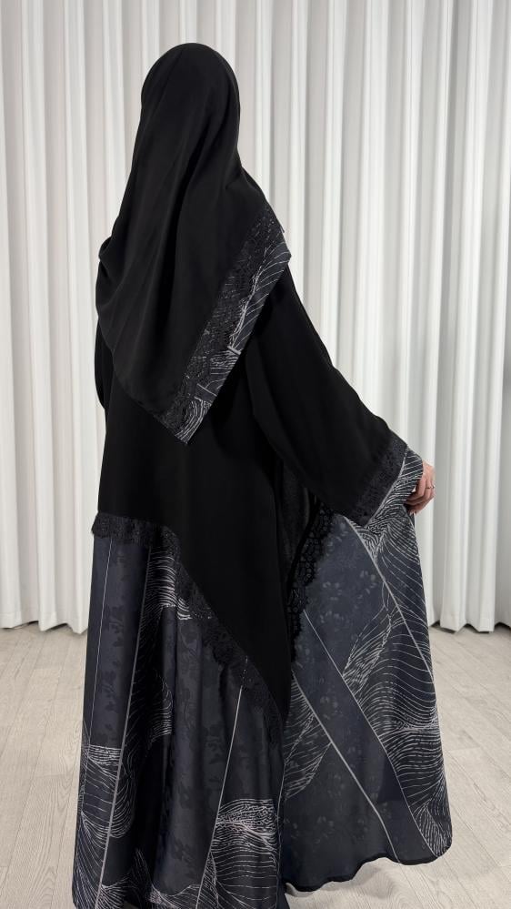 عباية لجين