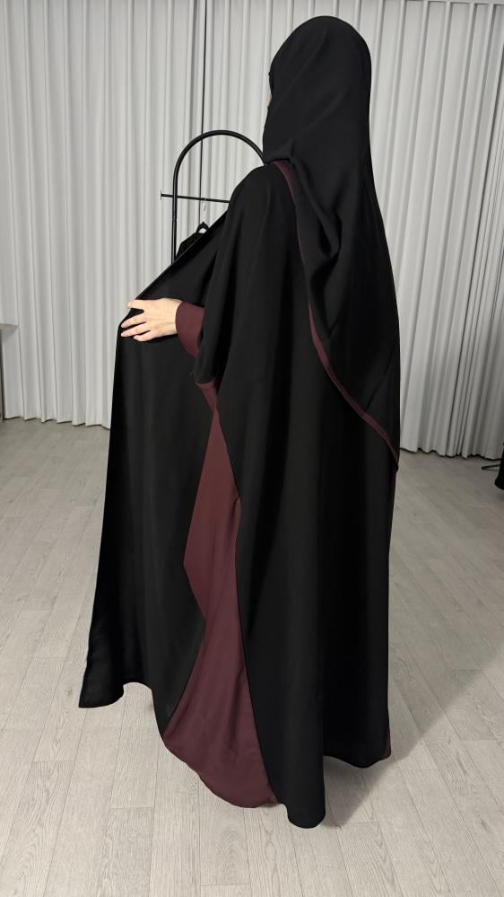 عباية تيا