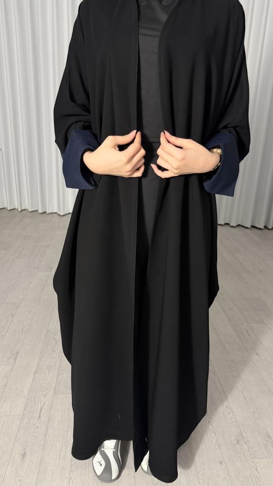 عباية تيا