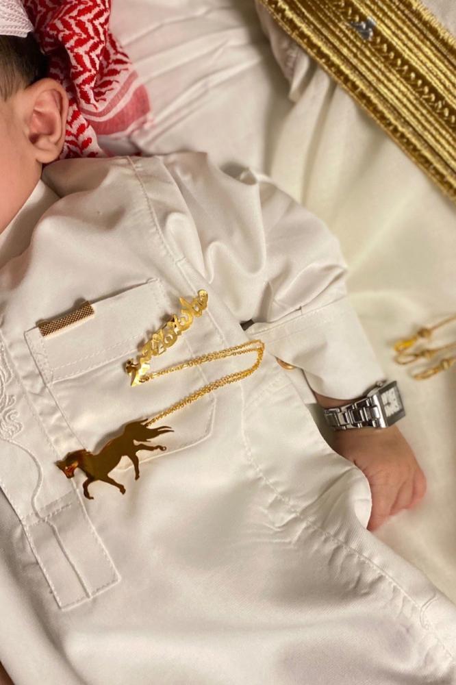 Children and newborns brooch in the shape of a horse