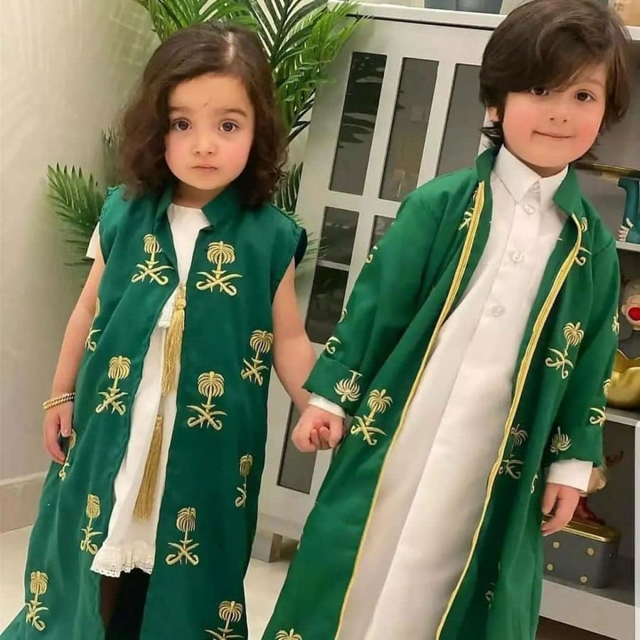 دقله ولادي  بناتي  اليوم الوطني