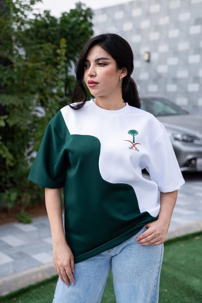 تيشيرت اليوم الوطني السيفين والنخلة