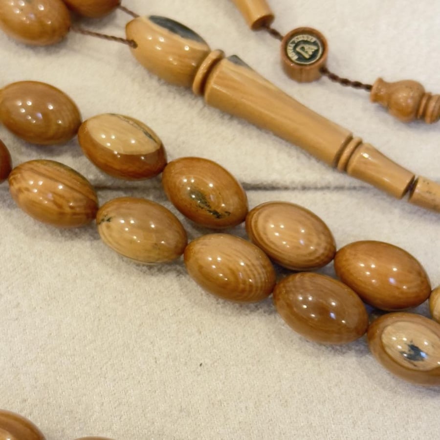 Rare mammoth ivory prayer beads, carved, amber royal workshop