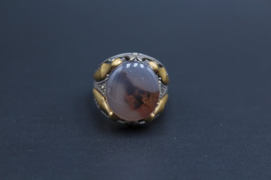 Yemeni agate ring, engraved, size 9.75, English 22, Arabic