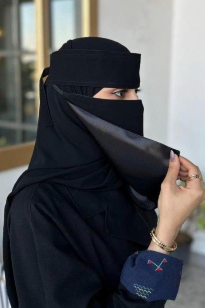 نقابات نقاب متجر فنون عبايات عبايه عباية النقابات والطرح نقاب مبطن فخم