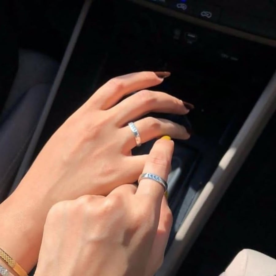 Ring with date