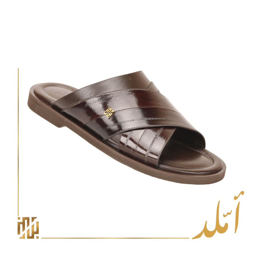 حذاء املد من جلد حية ماء باللون البني