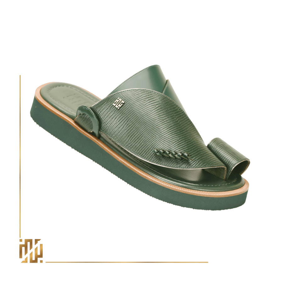 Shoe in lizard leather style with silver thread in olive color