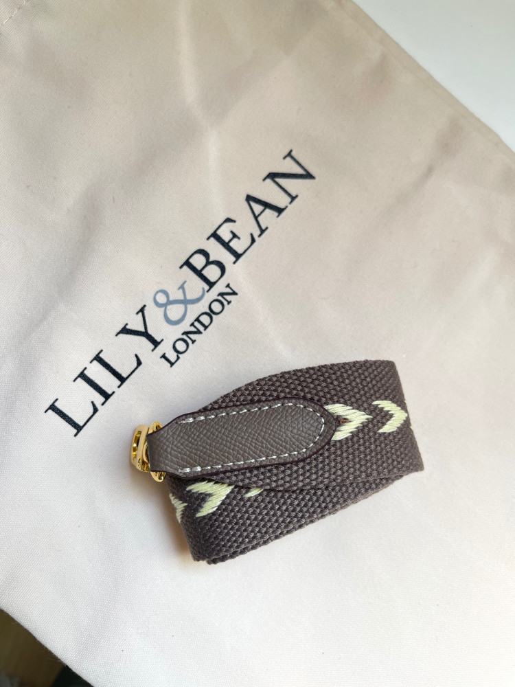 Lily and Bean | Immediate delivery
