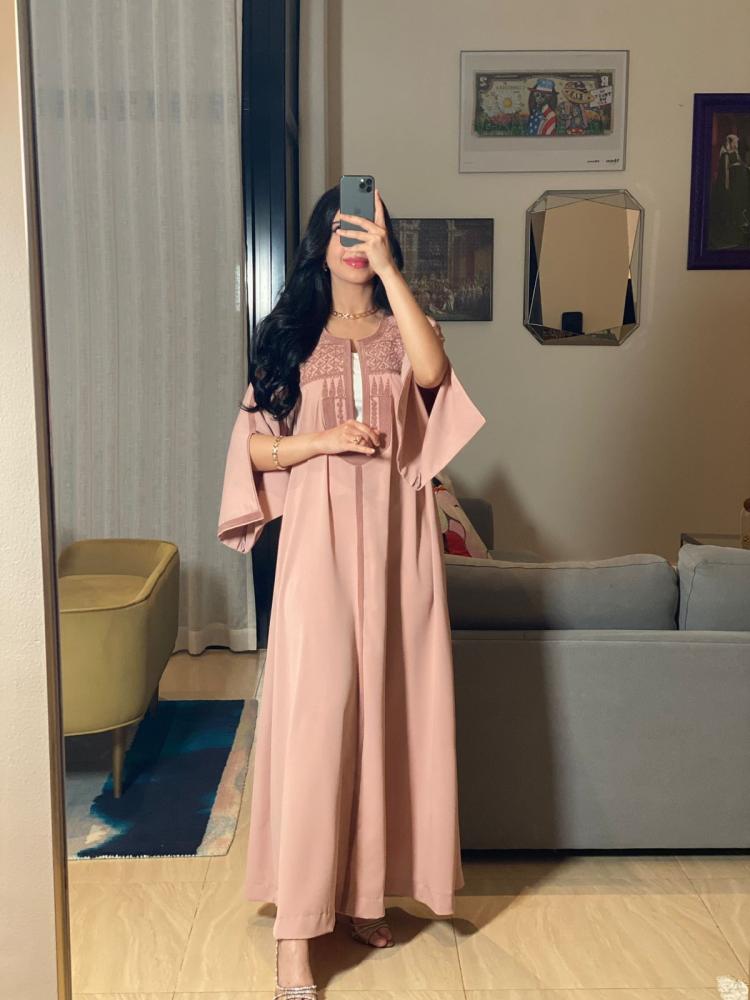 جلابيه بخام كريب مارنيه مع تطريز