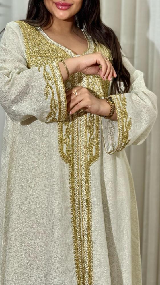 جلابيه بخام لنن لامع مع تطريز ذهبي