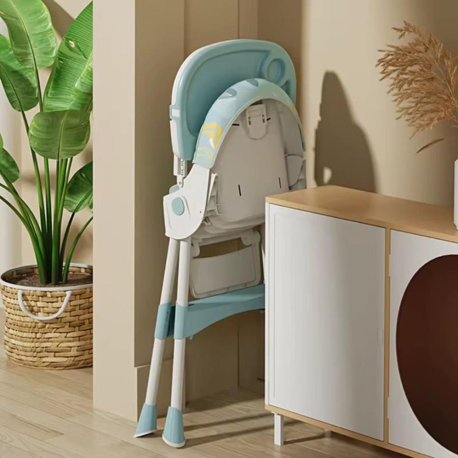 Convertible baby chair into a rocker, blue color