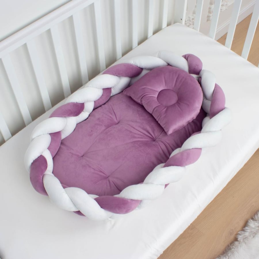 Braided cradle with mosquito net