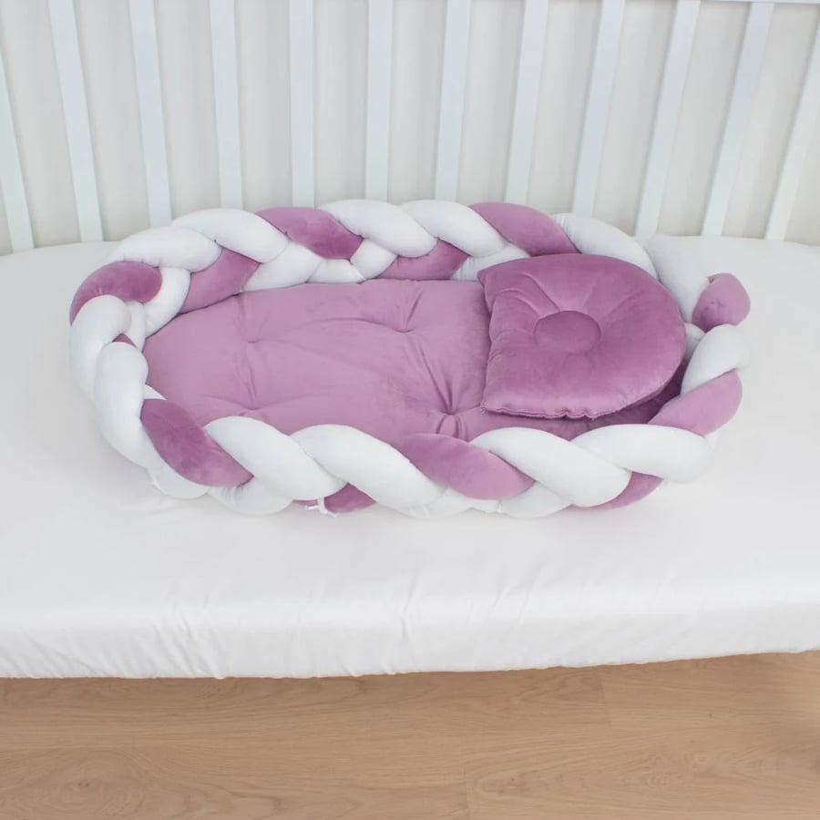 Braided cradle with mosquito net