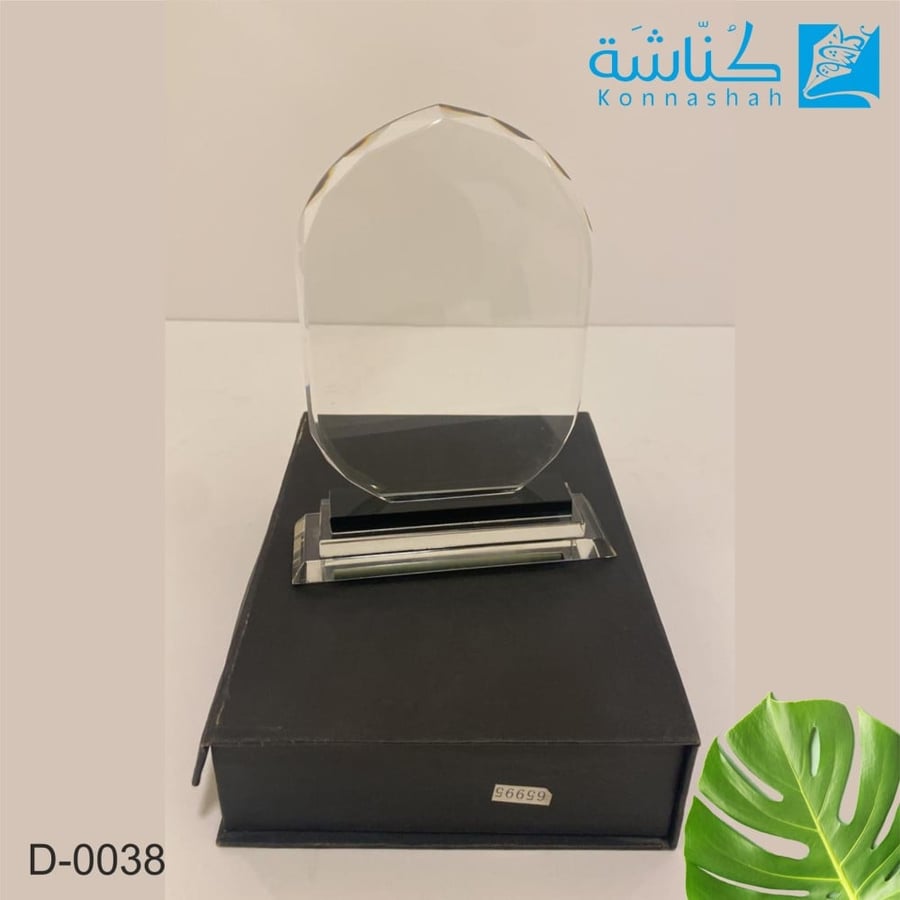 درع كريستال فاخر