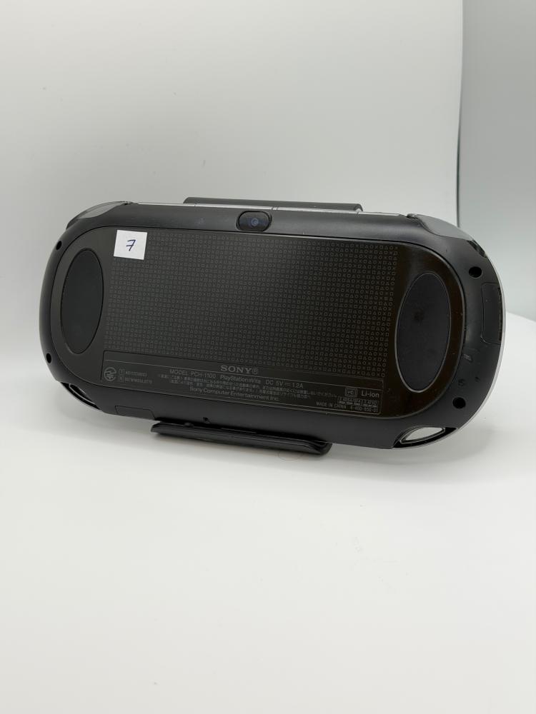 PS Vita OLED — Crystal Black (مع الشاحن)