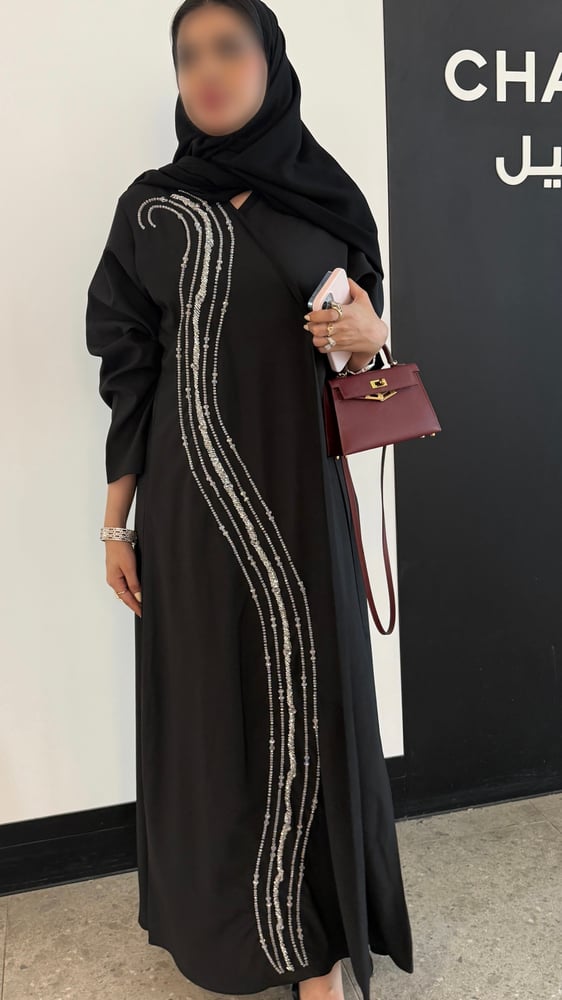 عباية تفته ناعم مع شك جانبي
