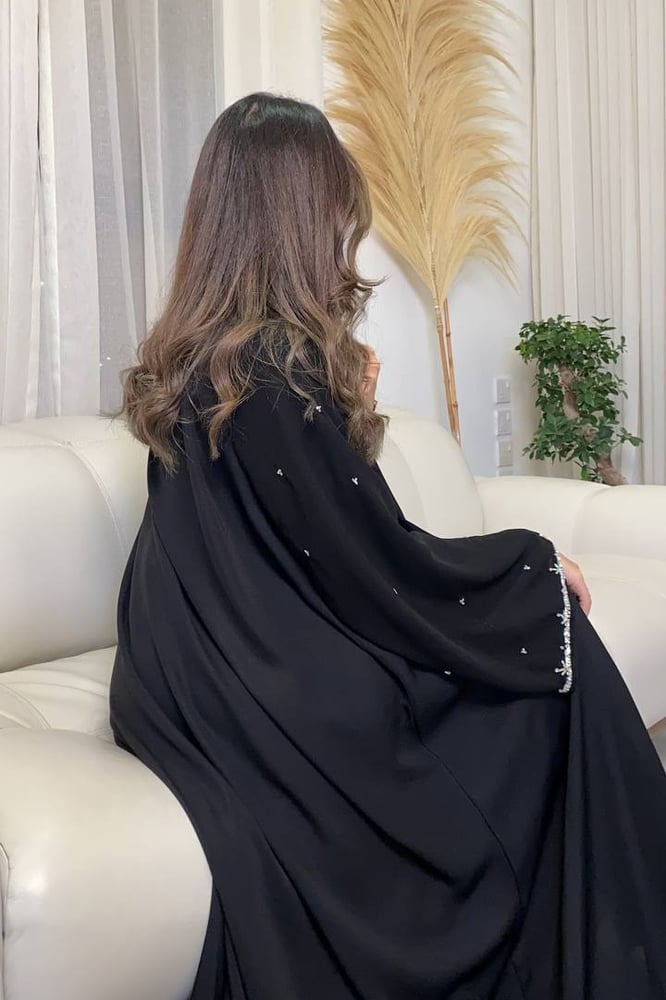 0609 - عباية دلال