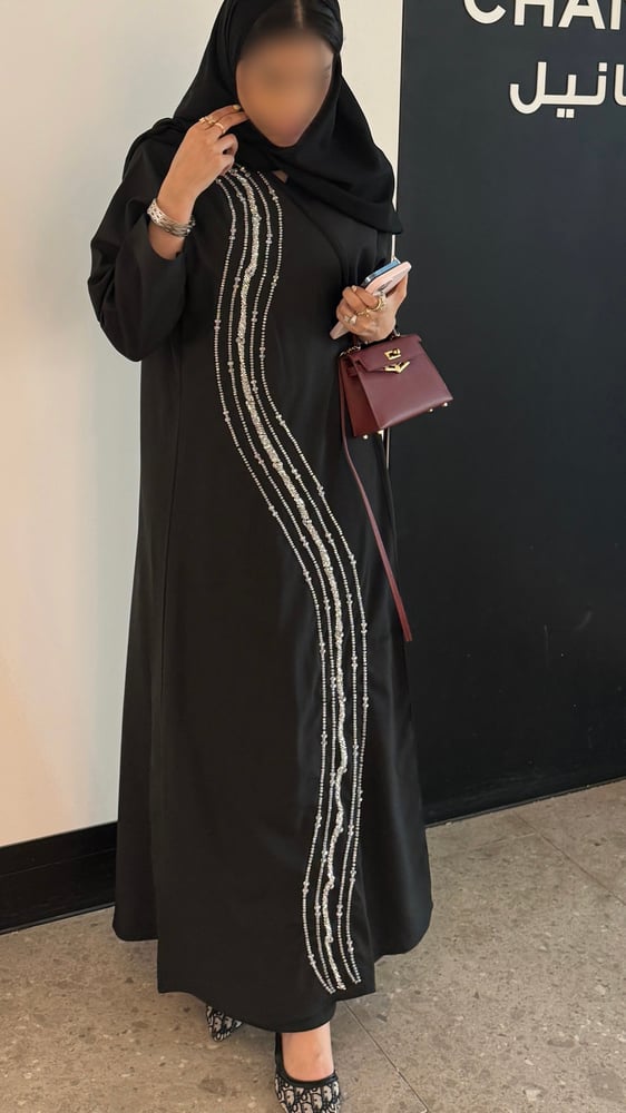 عباية تفته ناعم مع شك جانبي