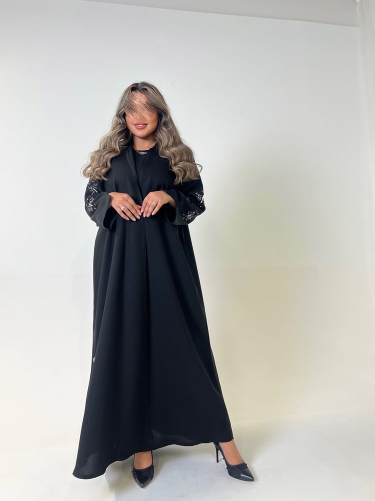 عباية سوداء ستريت