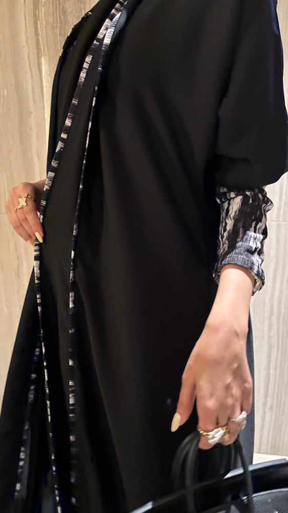 عباية كلوش بلاك بيري مع شيفون أسود