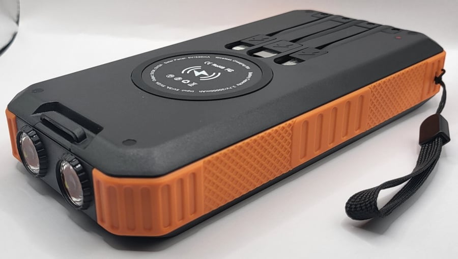 شاحن متنقل السعة 30000mAh يشحن 5أجهزة في وقت واحد + شحن لاسلكي