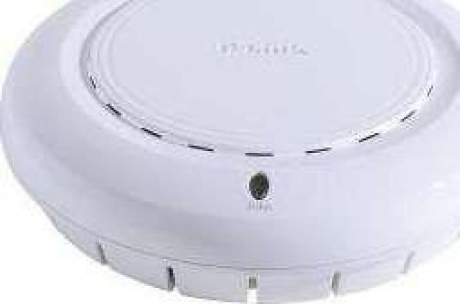 Ubiquiti Networks UniFi FlexHD 802.11ac Wave 2 Wi-Fi Access Point, Dual 2.4 GHz / 5 GHz, 1.733 Gb/s Throughput, 4x4 MU-MIMO Technology, Tabletop, Wall & Pole Mounting Brackets, White | UAP-FLEXHD