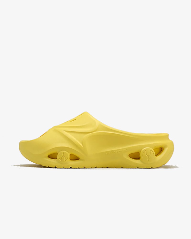 شباشب هيلث هاي وينجز الرياضية المريحة ( HEALTH HIWINGS SPORTS SLIPPERS )