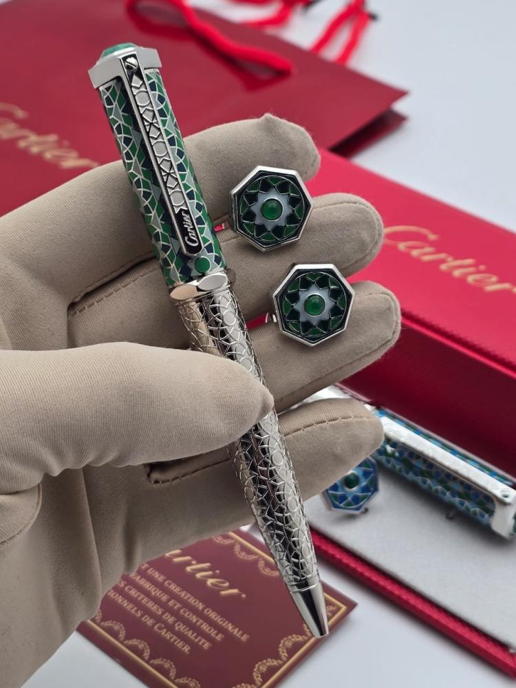 قلم وكبك كارتير Cartier