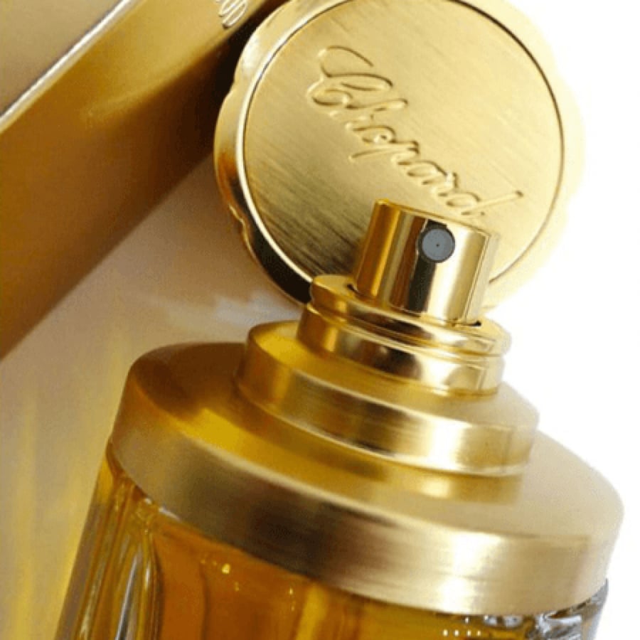 عطر عود شوبارد