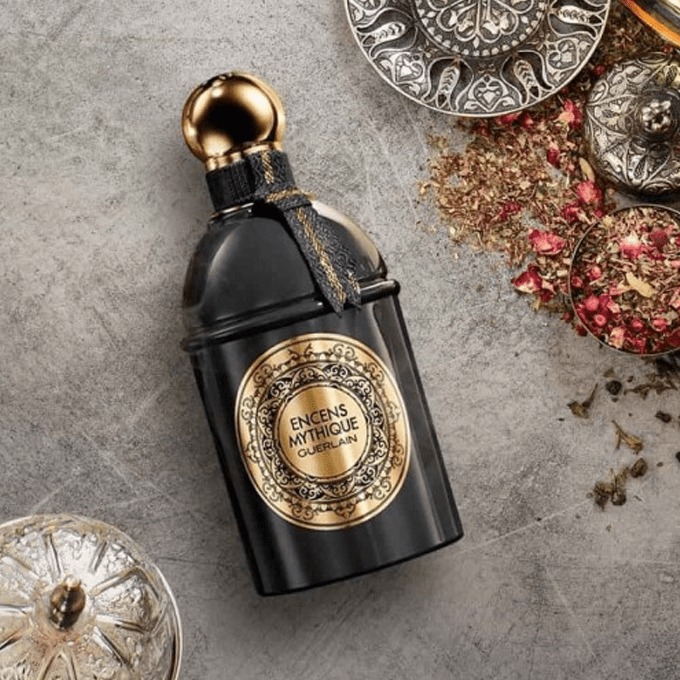 عطر انسنس ميثيك من جيرلان او دو بارفيوم 125 مل