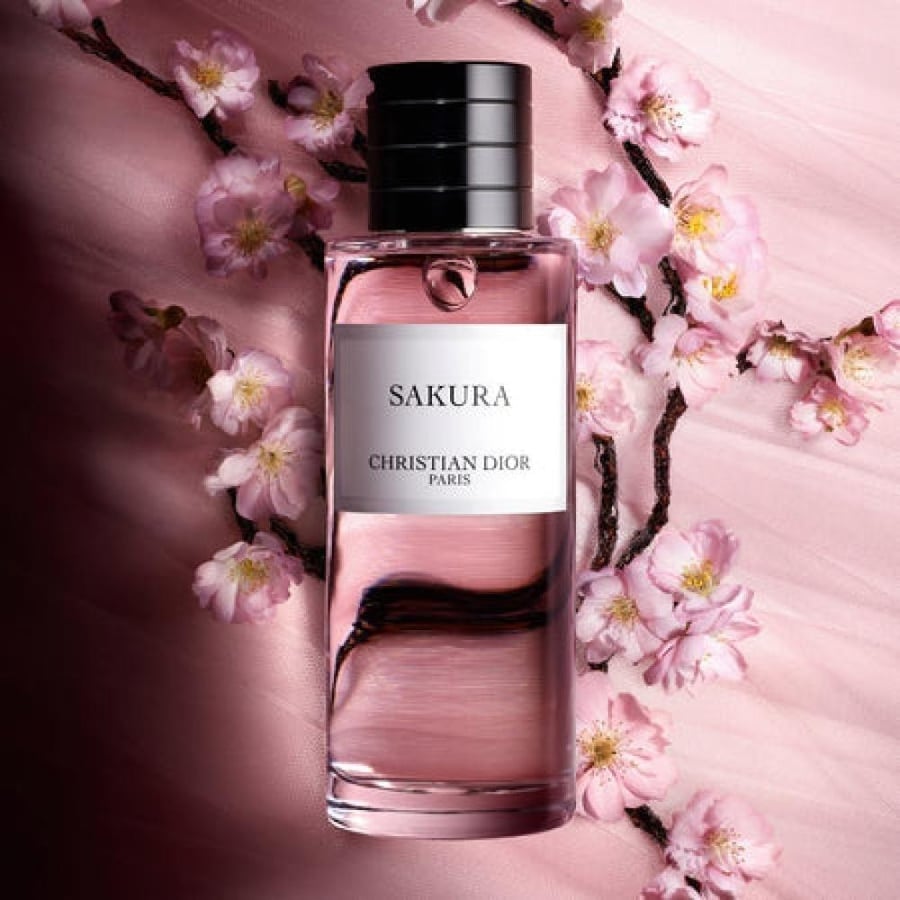 عطر ساكورا من كرستن ديور او دو بارفيوم للجنسين 250 مل (تستر)