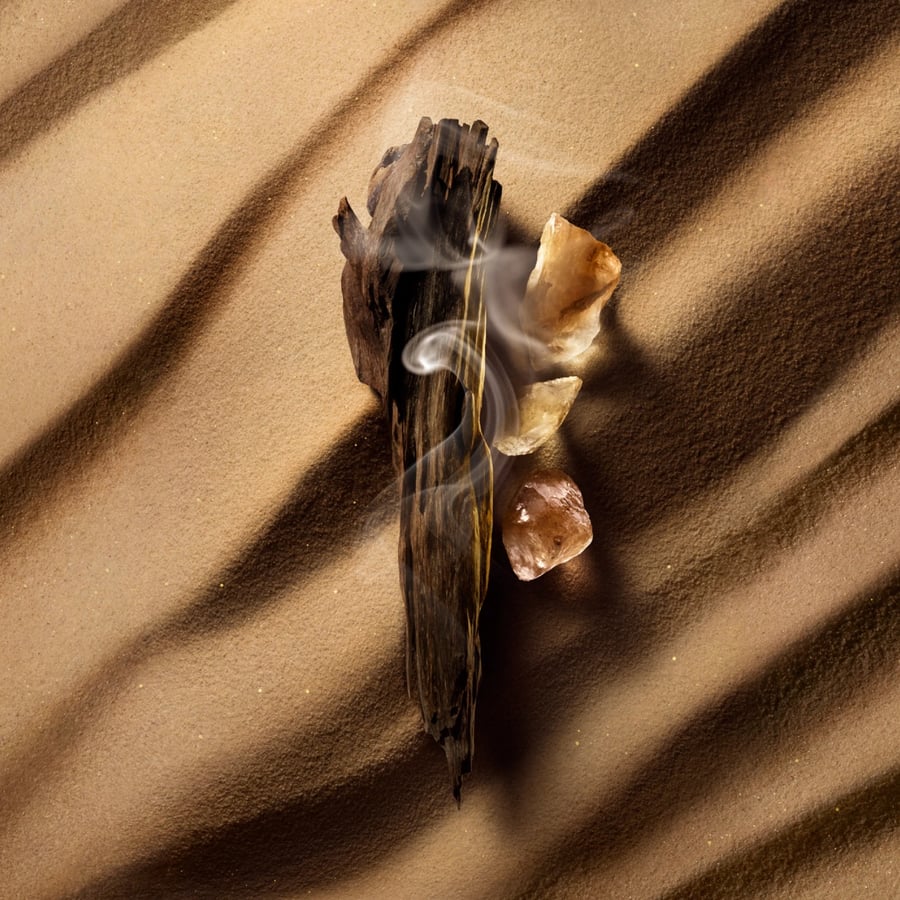 عطر عنبر نوماد