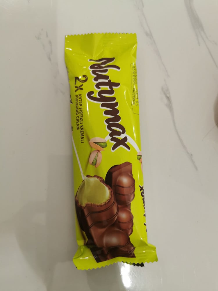 كندر بالفستق