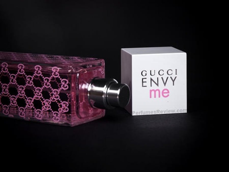 عطر قوتشي انفي مي تواليت النسائي 100مل