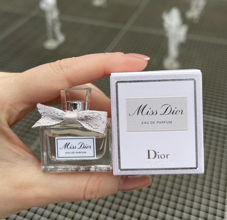 عطر مس ديور حجم 5 مل صب مع الكيس