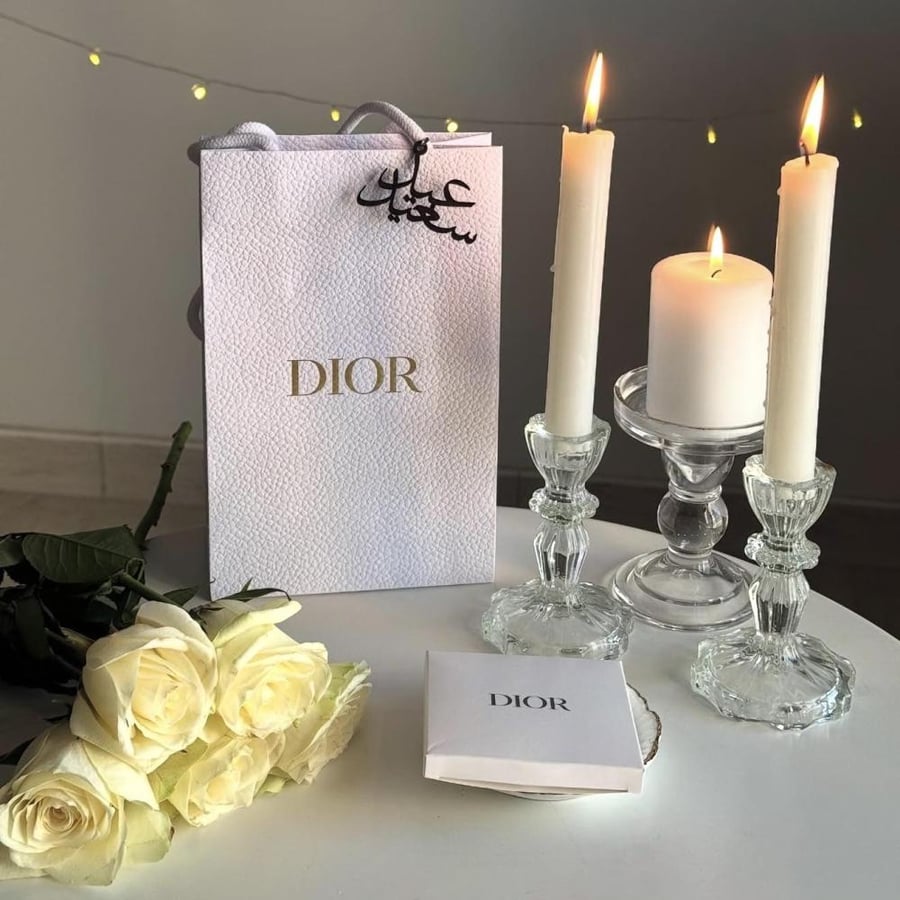 عيدية ديور  مراية داخل حافظة قماشية مع الكيس  dior mirror