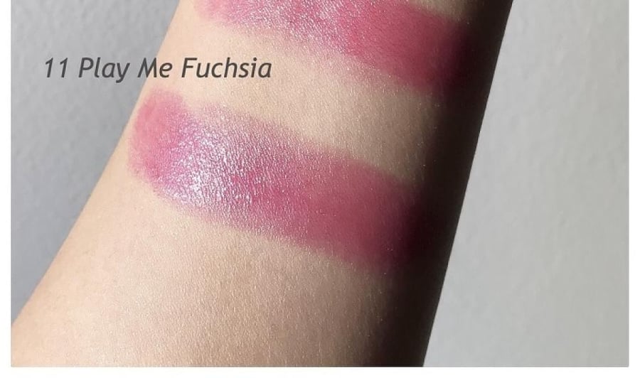 Saloran lipstick number 11