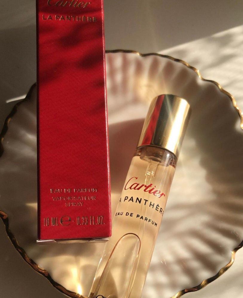 عطر كارتيه لا بانثر النسائي حجم 10 مل بخاخ مع الكيس